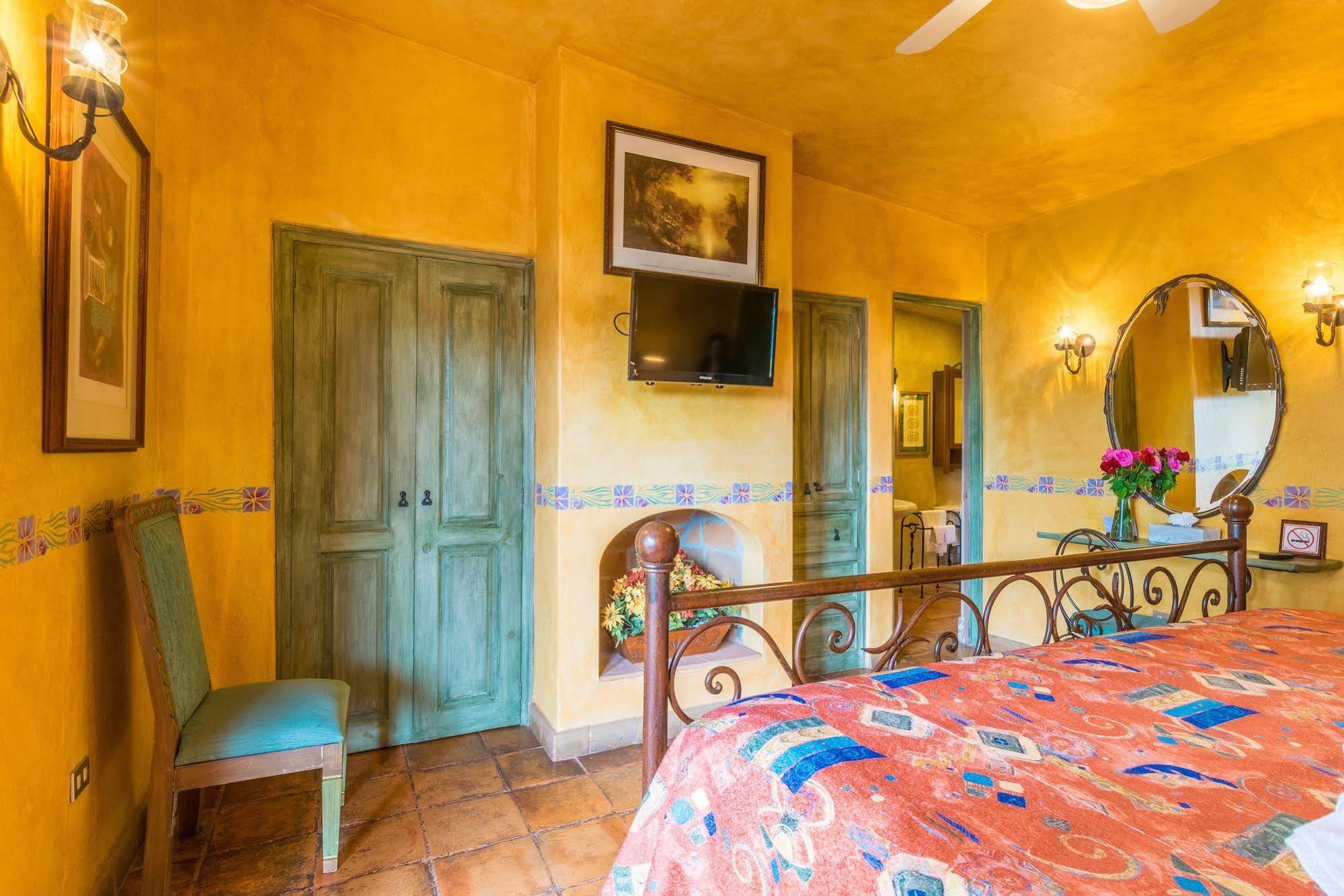 Casa Puesta Del Sol Ξενοδοχείο Σαν Μιγκέλ ντε Αγιέντε Εξωτερικό φωτογραφία